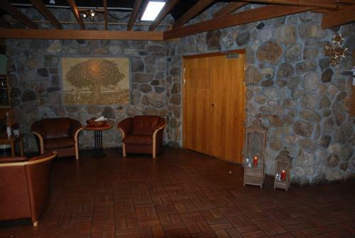 Hotel Holmavatn Ungdoms Og Misjonssenter