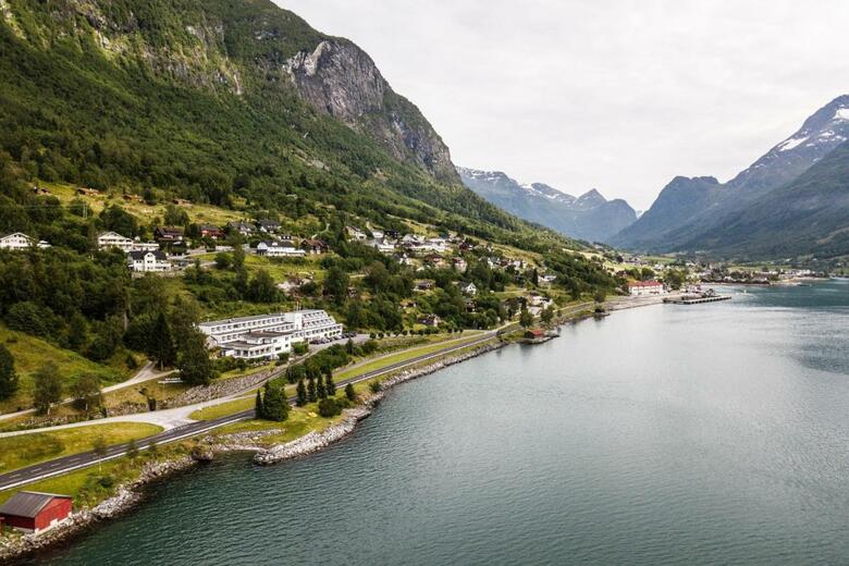 Olden Fjordhotel