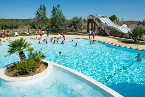 Camping La C�te Des Roses *** - Maeva