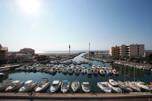 Camping La C�te Des Roses *** - Maeva