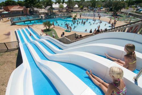 Camping La C�te Des Roses *** - Maeva