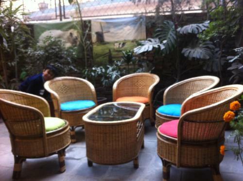 Hostal Souvenir Guest House