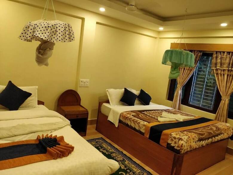 Hotel Traveller Jungle Camp