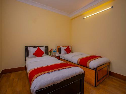 Hostal Grand Millennium Guest House