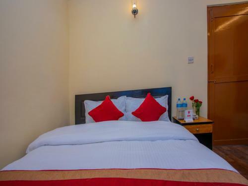 Hostal Grand Millennium Guest House