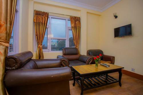 Hostal Grand Millennium Guest House