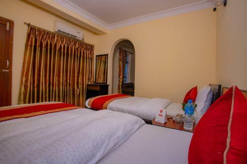 Hostal Grand Millennium Guest House