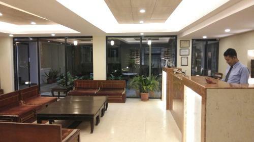 Hotel Potala Guest House