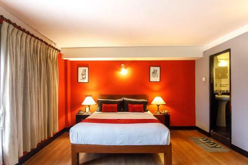 Hotel Ambassador Garden Home