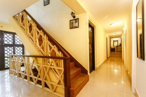 Hotel Ambassador Garden Home