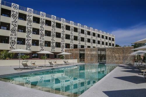 Hotel Restaurant San Lucianu