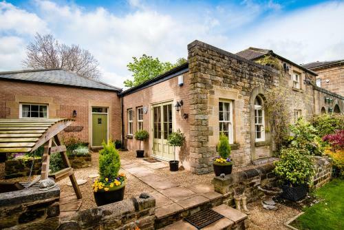 Bed & Breakfast Coach House B & B