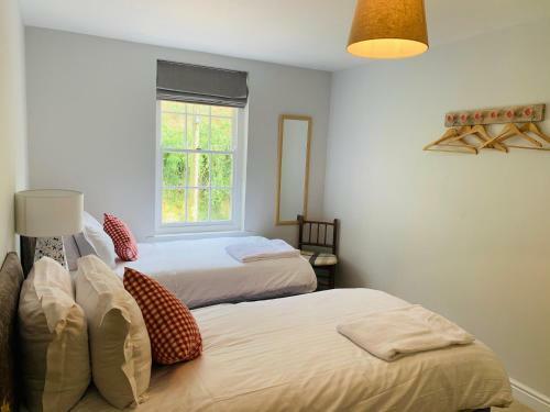 Hostal Glebe House
