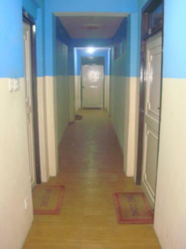 Hostal Holyland Guest House
