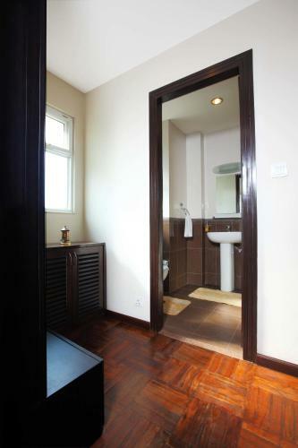 Retreat Serviced Apartment