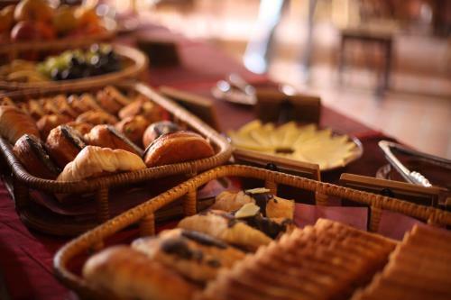 Hotel Kantipur Temple House