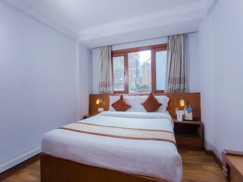 Hotel Osho Holiday Inn