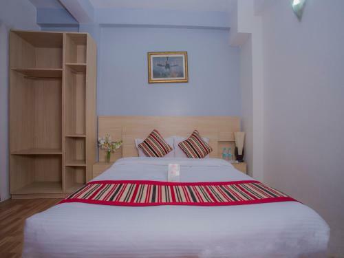 Sankata Hotel And Apartment
