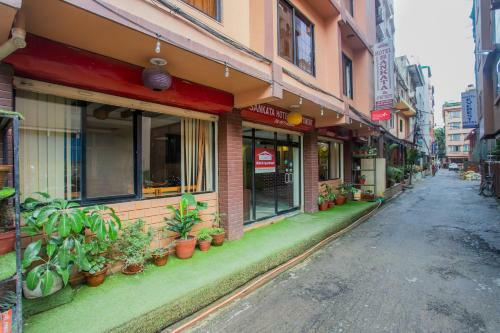 Sankata Hotel And Apartment