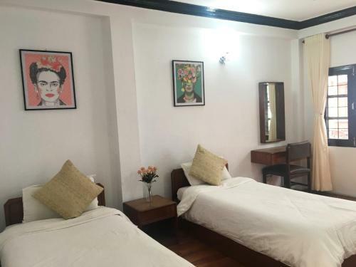 Bed & Breakfast Hotel Holy Lodge