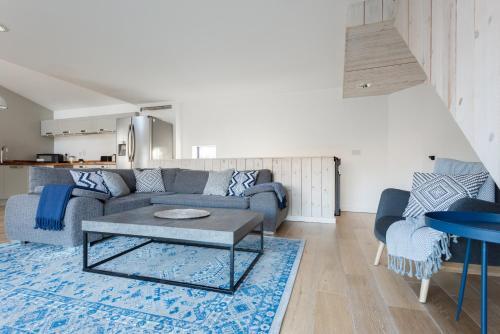 Apartamentos The Cliffside Loft - Distinctly Modern 3 Bdr Riverside Home