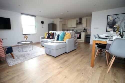 Batheaston House Apartment 1 By Staybc With Private Parking