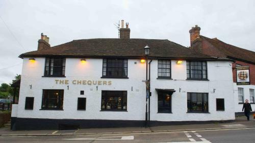 Hotel Chequers Inn