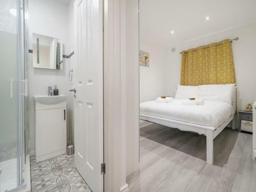Apartamento Pass The Keys - Bright & Airy 2br 2bath Apt In Perfect Location