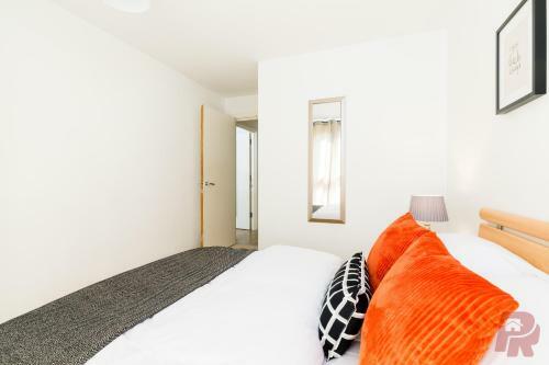 Birmingham Most Central Apartment With Free Secure Parking