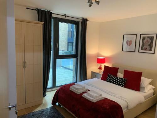 China Town Apartment In Birmingham City Centre