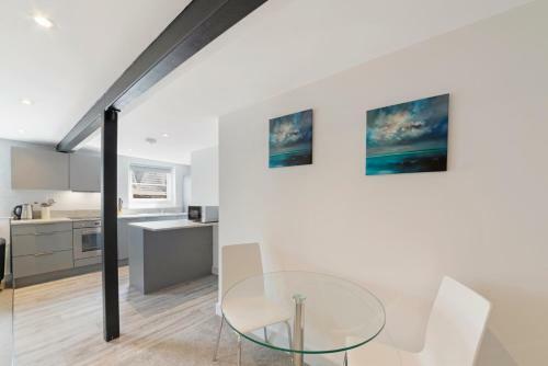 Stansted Airport / Bishop Stortford Apartments