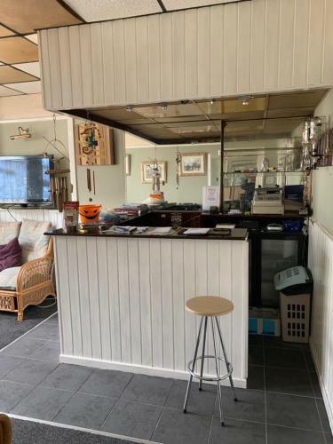 Hostal Tres Bon Hotel