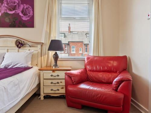 Comfortable Apartment In Blackpool Near Sea