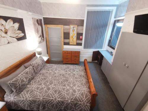 Immaculate 1-bed Apartment In Blackpool - Sleeps 5