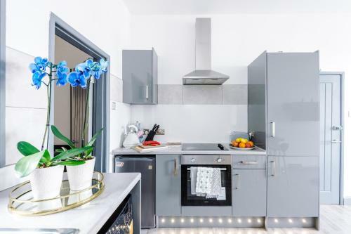 Empire Blackpool Apartments - Tyldesley Road