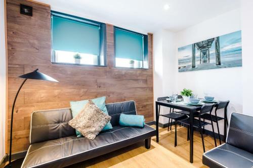 Empire Blackpool Apartments - Tyldesley Road