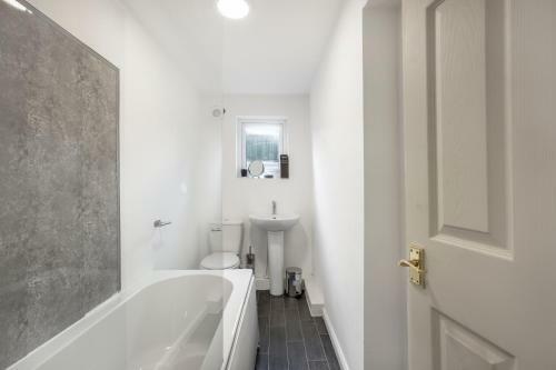 Staycation Apartments By Sasco