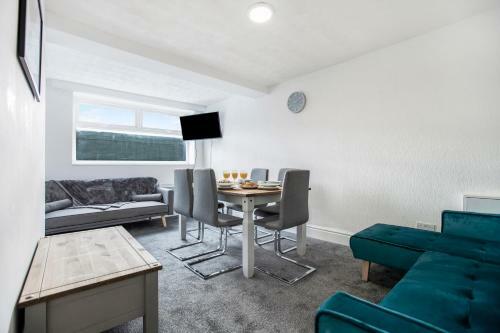 Staycation Apartments By Sasco