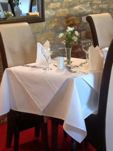 Crown Hotel Cotswold