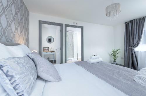 The Quayside Apartment Hotel