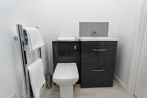 Fantastic 1 Bedroom Apartment In Bolton
