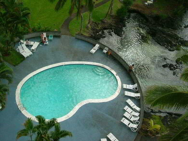 Hotel Naniloa Volcanoes Resort