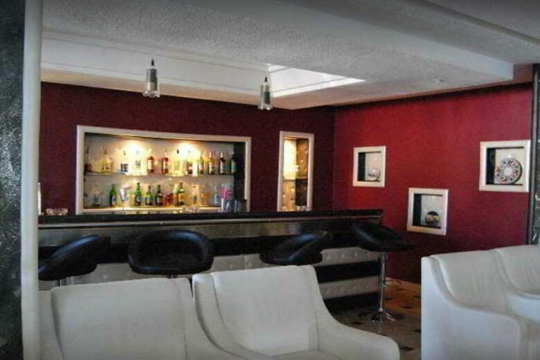 Hotel Golf Residence(.)