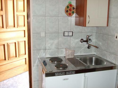 Apartments Jela