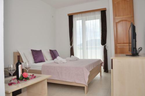 Hostal Guest House Savina