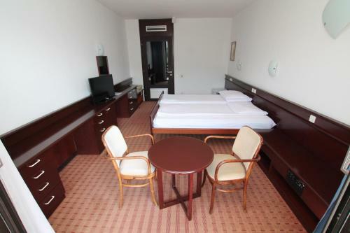 Hotel And Health Center Igalo