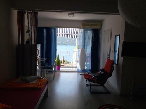 Apartments And Rooms Bumerang