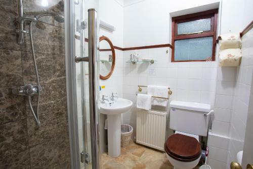 Fines Bayliwick Hotel