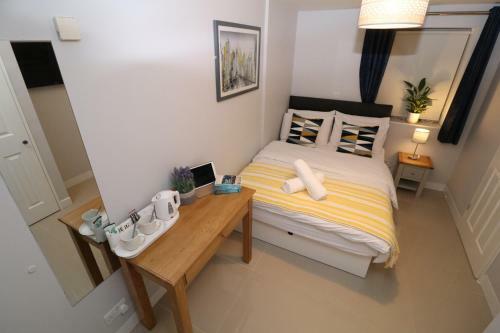 Hostal The Lavenders