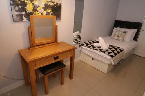 Hostal The Lavenders